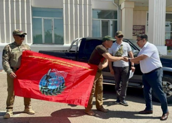 Внедорожник, переданный Бурятской ГСХА "Боевому братству", отправился на фронт