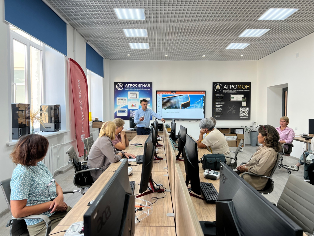 Образовательный интенсив объединил педагогов агротехнологических классов Бурятии и Сахалина