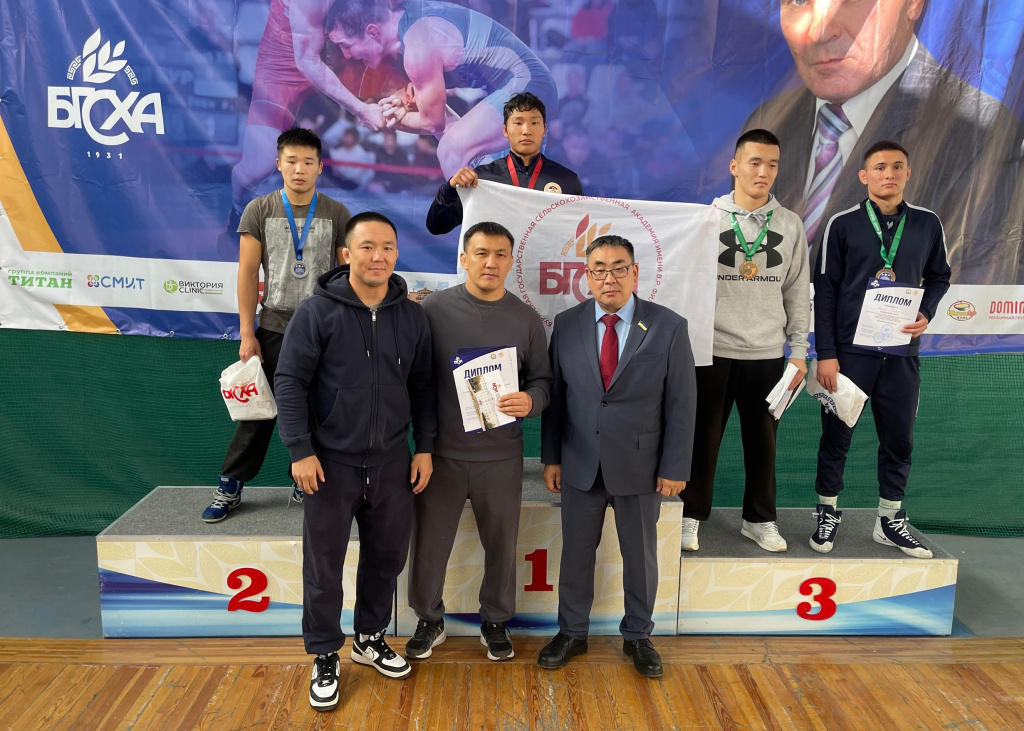 Чемпионатом по вольной борьбе Бурятская ГСХА почтила память профессора А.П. Попова