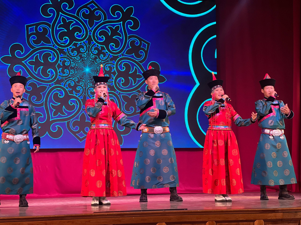 В Бурятской ГСХА прошёл День добра и уважения, приуроченный ко Дню пожилого человека