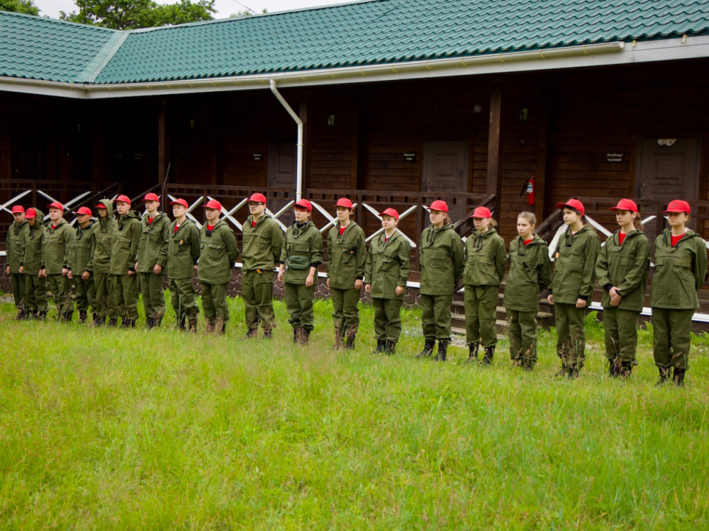 Бойцы Всероссийского студенческого отряда «Тигр» трудятся в Приморском крае