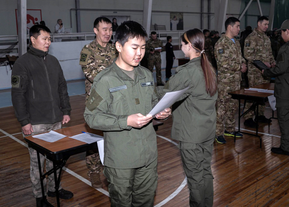 Курсанты центра развития военно-спортивной подготовки и патриотического воспитания «ВОИН» приняли присягу